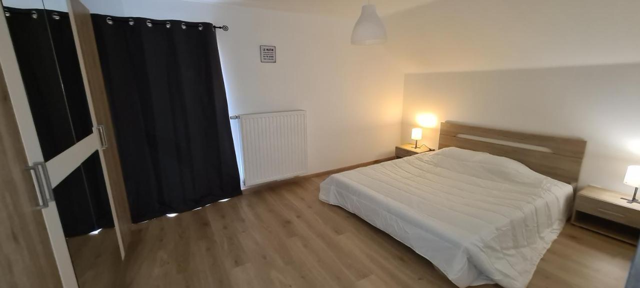 Villa Logement moderne Les Frès, 4 à 6 personnes à Rance Extérieur photo